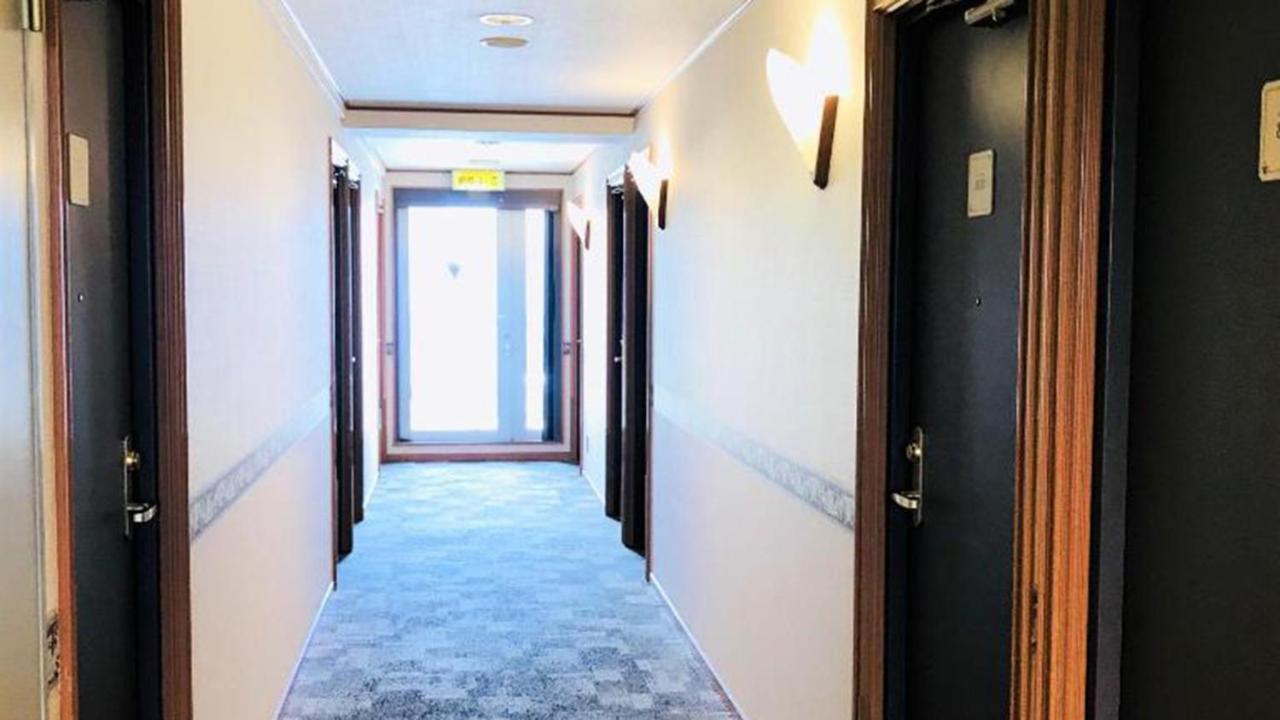 Toyoko Inn Okinawa Naha Kokusai-Dori Miebashi-Eki Exteriér fotografie