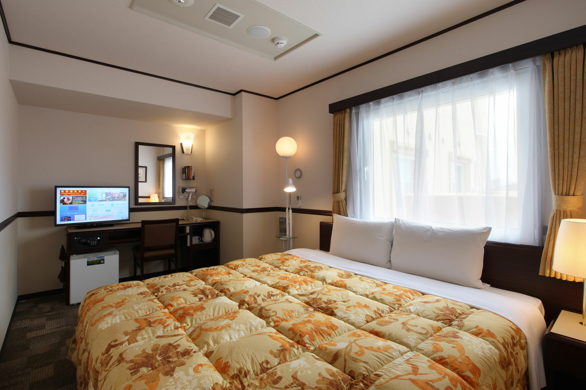 Toyoko Inn Okinawa Naha Kokusai-Dori Miebashi-Eki Exteriér fotografie